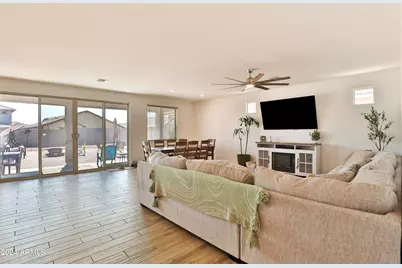 16873 W Fetlock Trail, Surprise, AZ 85387 - Photo 10