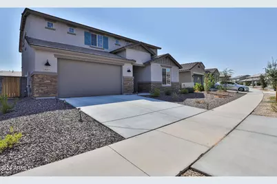 16873 W Fetlock Trail, Surprise, AZ 85387 - Photo 2