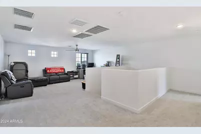 16873 W Fetlock Trail, Surprise, AZ 85387 - Photo 32