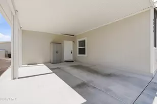 650 N Hawes Rd, Mesa, AZ 85207 - Photo 4