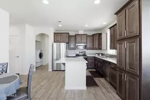 650 N Hawes Rd, Mesa, AZ 85207 - Photo 8
