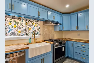 210 C Street, Bisbee, AZ 85603 - Photo 8