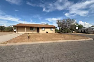 356 Peretz Cir, Morristown, AZ 85342 - Photo 1