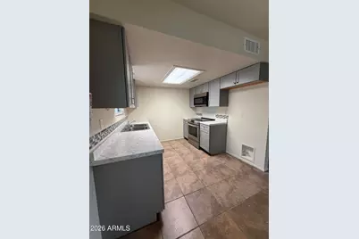 356 Peretz Circle, Morristown, AZ 85342 - Photo 6