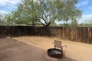 356 Peretz Cir, Morristown, AZ 85342 - Photo 16