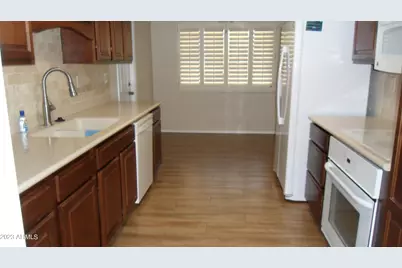 16209 N Desert Holly Drive, Sun City, AZ 85351 - Photo 8