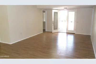 16209 N Desert Holly Drive, Sun City, AZ 85351 - Photo 10
