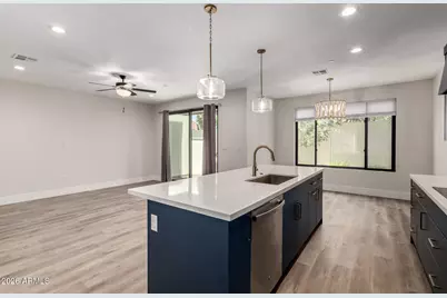 165 E Lexington Avenue, Gilbert, AZ 85234 - Photo 6