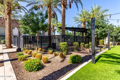 165 E Lexington Avenue, Gilbert, AZ 85234 - Photo 28