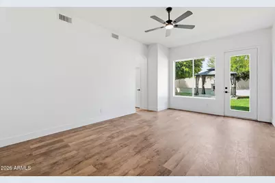 5840 W Charter Oak Road, Glendale, AZ 85304 - Photo 30
