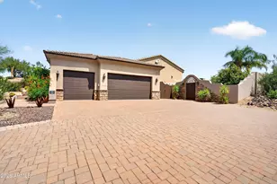 14136 E Bramble Berry Ln, Scottsdale, AZ 85262 - Photo 10
