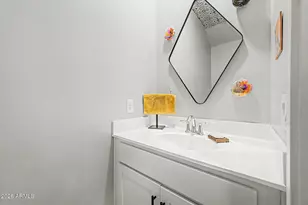 8176 N 22nd Dr, Phoenix, AZ 85021 - Photo 10