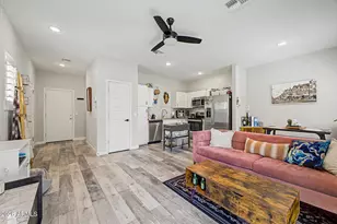 8176 N 22nd Dr, Phoenix, AZ 85021 - Photo 4