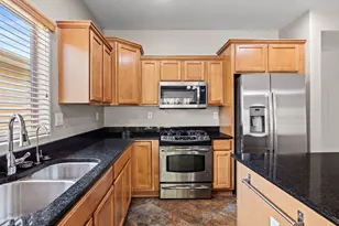 28623 N 26th Dr, Phoenix, AZ 85085 - Photo 8