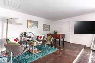 5002 N 38th Pl, Phoenix, AZ 85018 - Photo 10