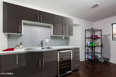 5002 N 38th Place, Phoenix, AZ 85018 - Photo 14