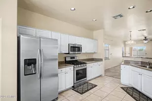 2137 E Riviera Dr, Chandler, AZ 85249 - Photo 10