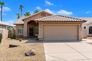 9305 E Caribbean Ln, Scottsdale, AZ 85260 - Photo 2