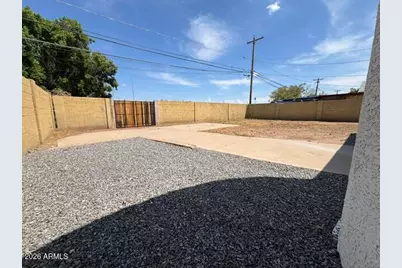 8805 N 28th Avenue, Phoenix, AZ 85051 - Photo 16