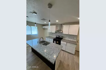8805 N 28th Avenue, Phoenix, AZ 85051 - Photo 22