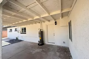 8805 N 28th Ave, Phoenix, AZ 85051 - Photo 6