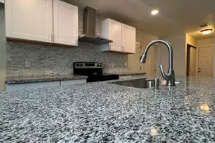 8805 N 28th Ave, Phoenix, AZ 85051 - Photo 20