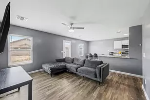 111 E Bobcat Pl, Casa Grande, AZ 85122 - Photo 12