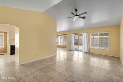 3251 W Frankfurt Drive, Chandler, AZ 85226 - Photo 2