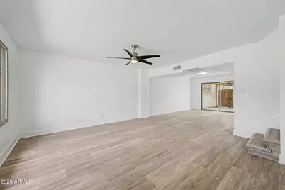 6552 N 43rd Avenue, Glendale, AZ 85301 - Photo 4