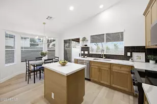 4035 W Electra Ln, Glendale, AZ 85310 - Photo 8