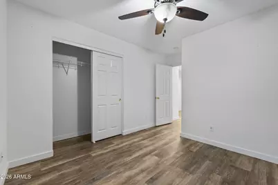 10961 W Loma Lane, Peoria, AZ 85345 - Photo 16