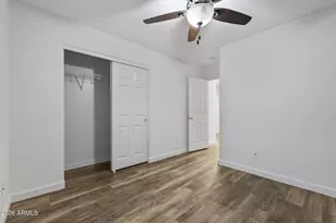 10961 W Loma Ln, Peoria, AZ 85345 - Photo 16