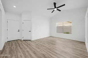 3033 W Tonopah Dr, Phoenix, AZ 85027 - Photo 6