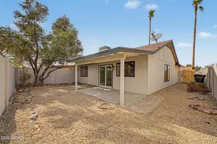 3033 W Tonopah Dr, Phoenix, AZ 85027 - Photo 18
