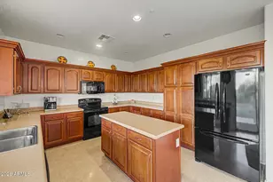 30873 N 127th Ave, Peoria, AZ 85383 - Photo 4