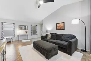 18042 N 113th Ave, Surprise, AZ 85378 - Photo 4