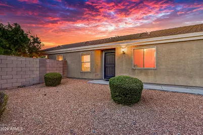 18042 N 113th Avenue, Surprise, AZ 85378 - Photo 10