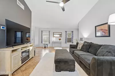 18042 N 113th Avenue, Surprise, AZ 85378 - Photo 6