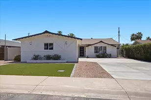8649 E Starlight Way, Scottsdale, AZ 85250 - Photo 20