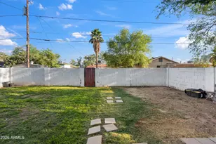 333 E Clarendon Ave, Phoenix, AZ 85012 - Photo 34