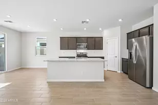 12404 N 305th Ave, Buckeye, AZ 85396 - Photo 6