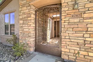 4747 E Blue Spruce Ln, Gilbert, AZ 85298 - Photo 4