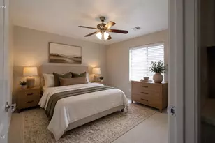 4718 E Via Montoya Dr, Phoenix, AZ 85050 - Photo 30