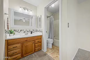 3226 W Williams Dr, Phoenix, AZ 85027 - Photo 14