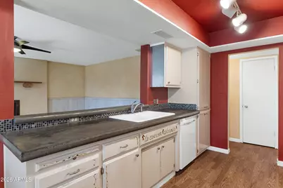 3919 W Lane Avenue, Phoenix, AZ 85051 - Photo 10