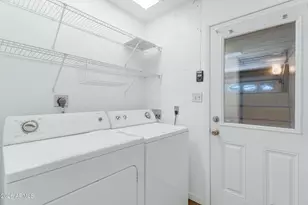 3919 W Lane Ave, Phoenix, AZ 85051 - Photo 28