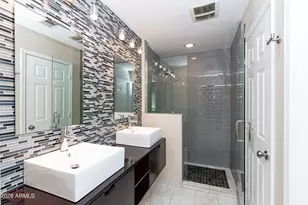 7502 E Earll Dr, Scottsdale, AZ 85251 - Photo 10