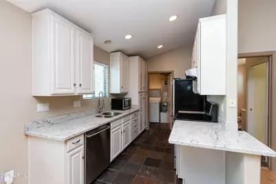 7502 E Earll Drive #5, Scottsdale, AZ 85251 - Photo 6