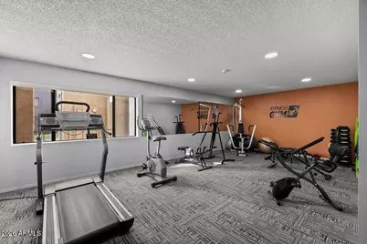 3033 E Devonshire Avenue #3015, Phoenix, AZ 85016 - Photo 12
