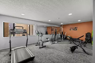 3033 E Devonshire Ave, Phoenix, AZ 85016 - Photo 12